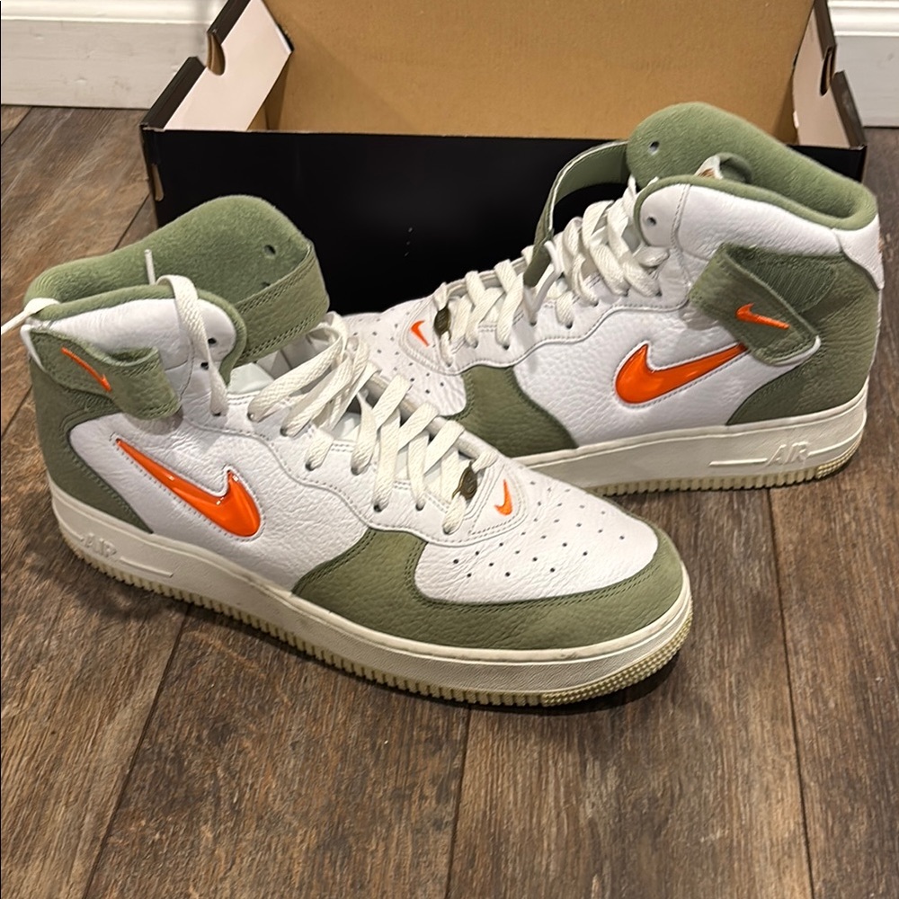 Nike Air Force 1 High Top Sneakers